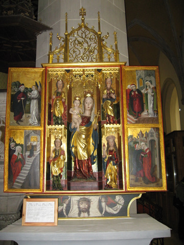 gotycki otarz w.Anny (II po XV w)- fot przewodnik Maria Tercha